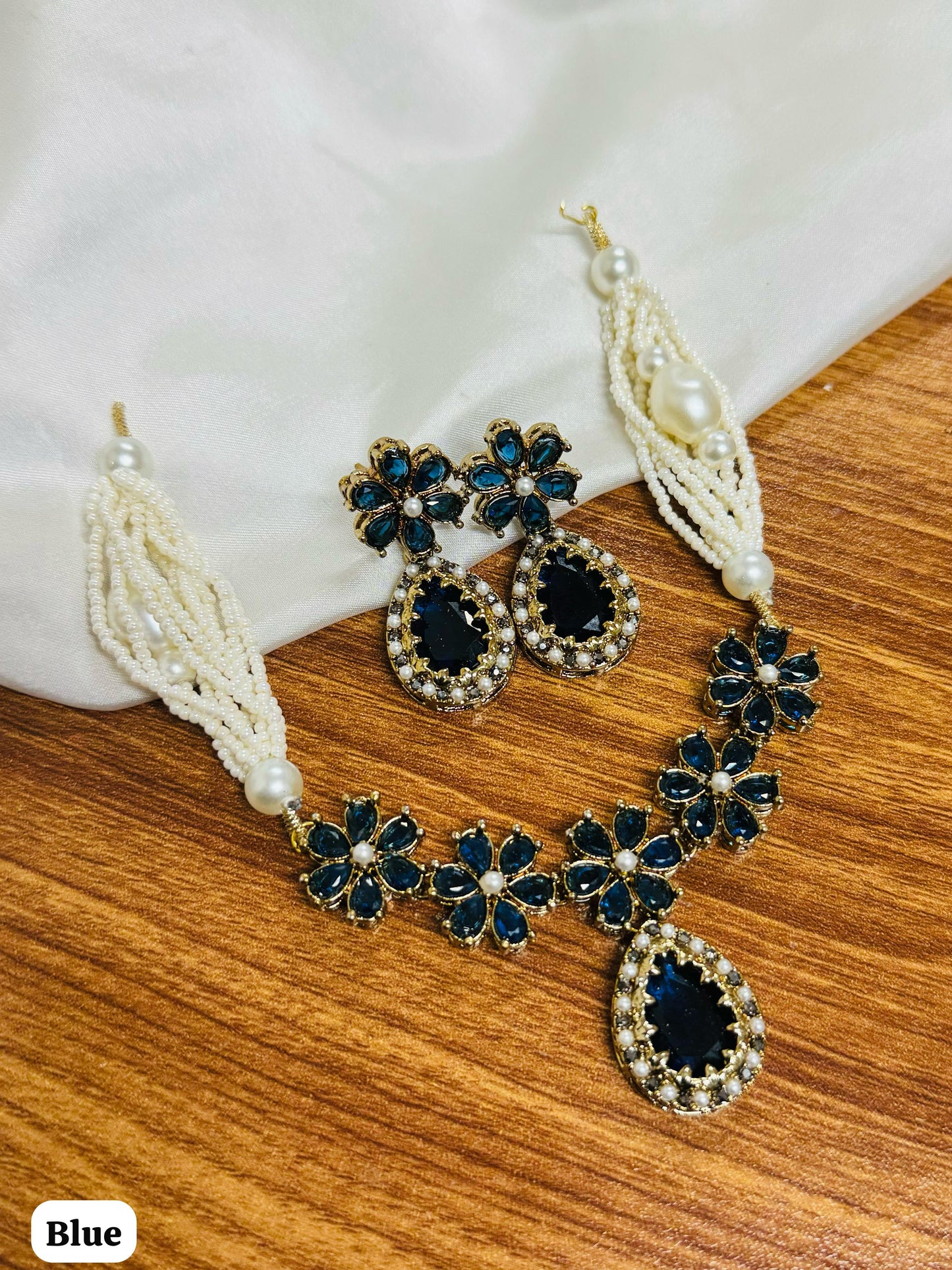 Mini necklace (Turkish)
