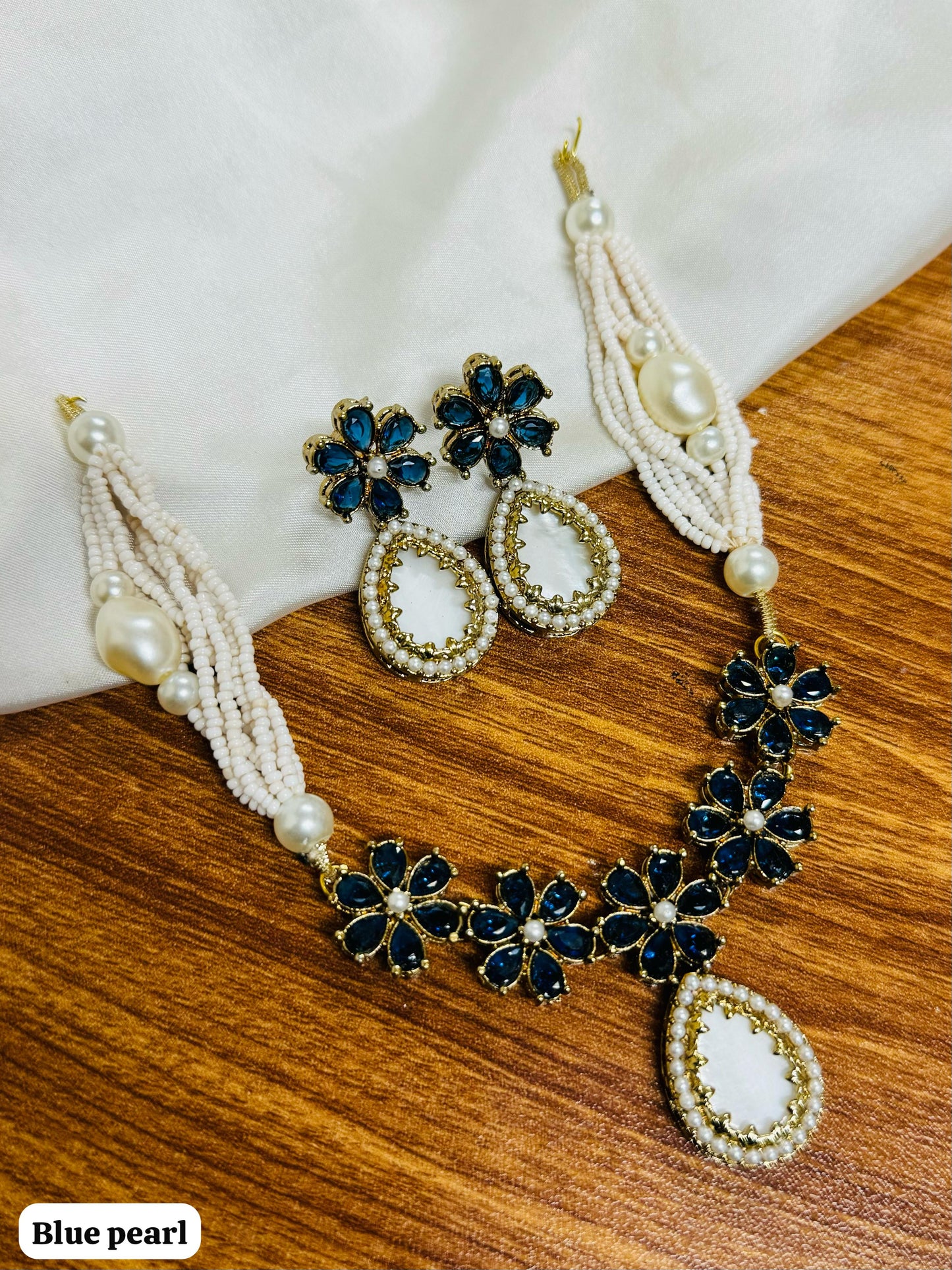 Mini necklace (Turkish)