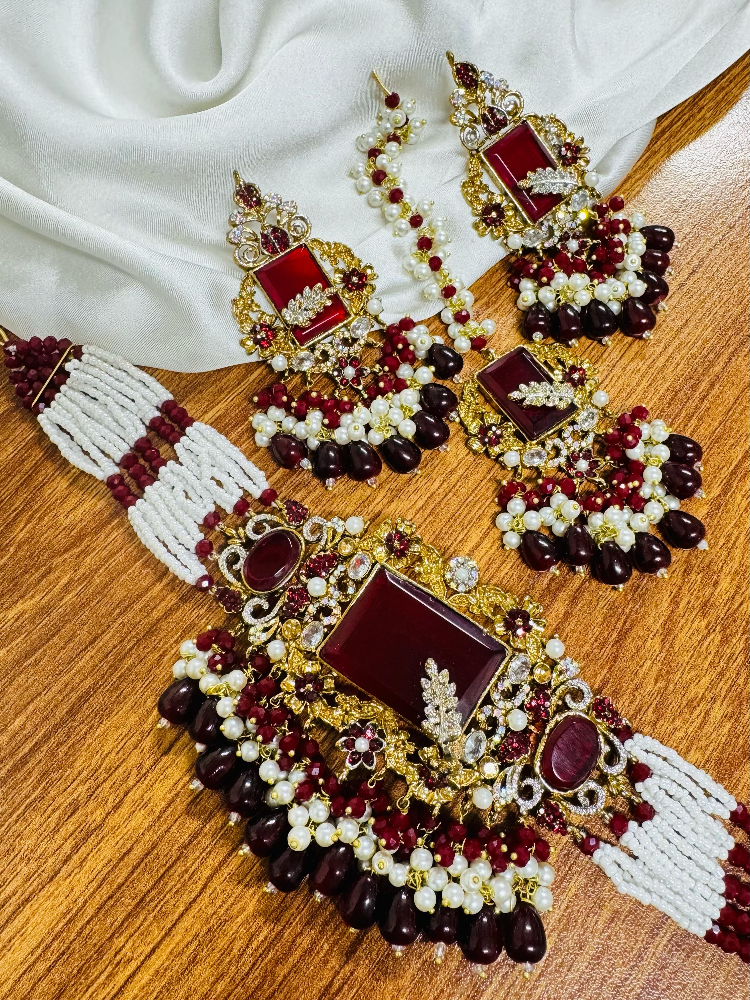 Doublet Stone choker Set