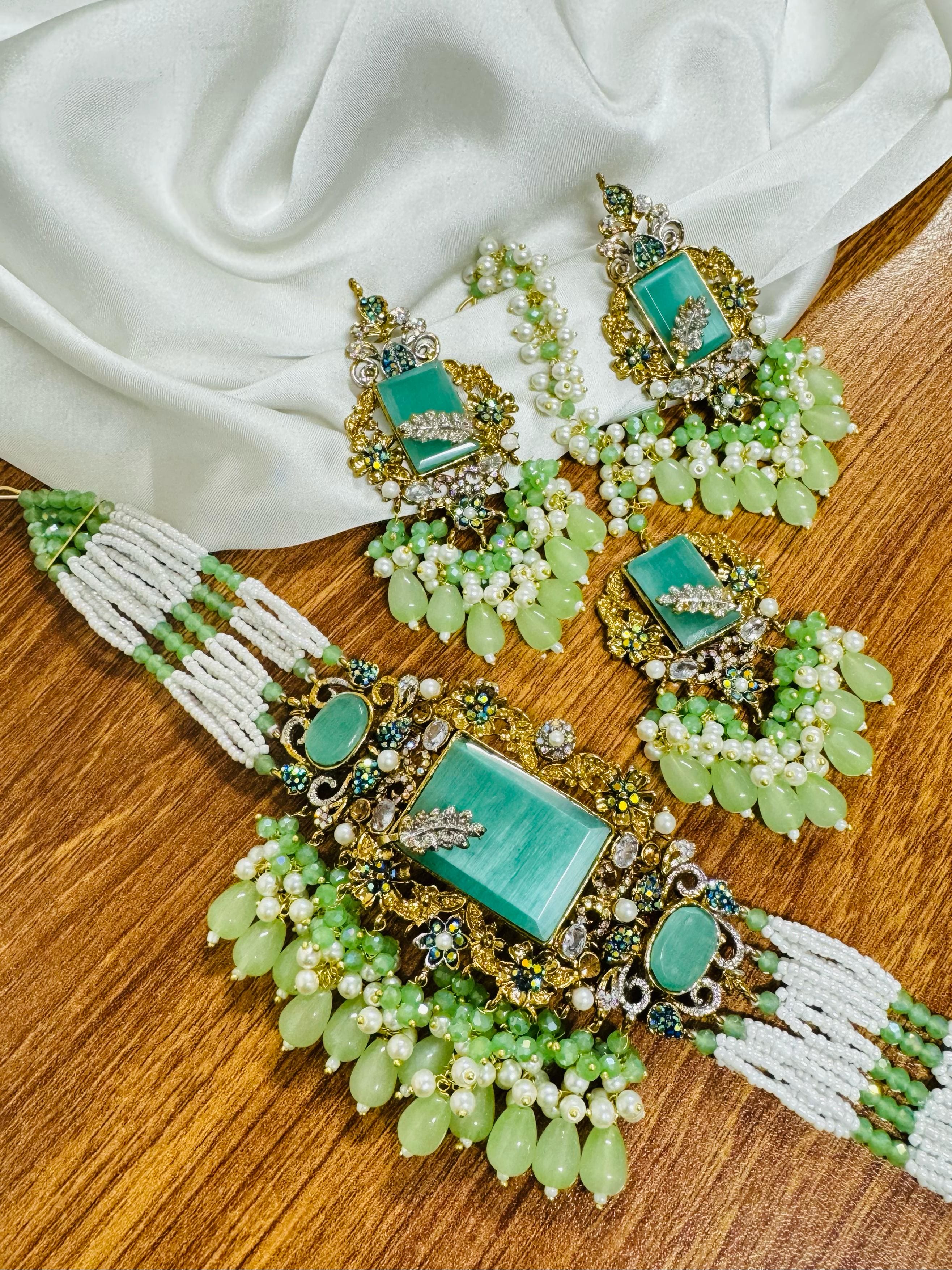 Doublet Stone choker Set